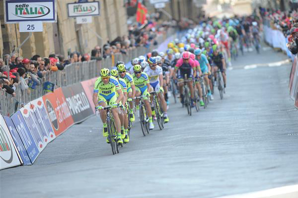 Ivan Basso leads the peloton